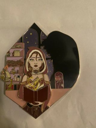 Belle Beauty And The Beast Fantasy Pin On Pin Le 50