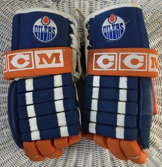 Vintage 1980s Nhl Ccm Hg60 Edmonton Oilers Adult Hockey Gloves
