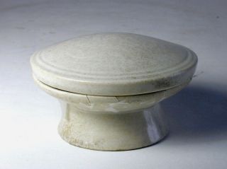 Antique Chinese Liao - Song Dynasty 907 - 1279 White Porcelain Cosmetic Box Cover