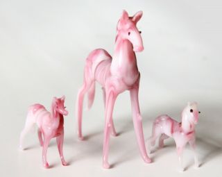 3 Vtg Miniature Horse Set Figurine Hand Blown Glass Pink Marble Slag Look Mini