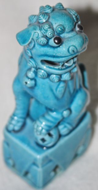 Chinese Late Qing (1900 - 1915) Turquoise Blue Glaze Porcelain Foo Dog Figure