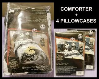 Nightmare Before Christmas - Reversible Full / Queen Comforter,  4 Pillowcases