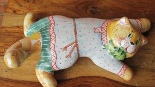 Terra Cotta Cat With Fish Hand Painted 9 " Wall Figurine