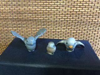 Hagen - Renaker Miniature Blue Bird Tweety Family