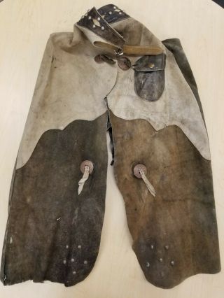 Vintage Unbranded Rodeo/ Fancy Leather Western Cowboy Chaps 32 Inches Long