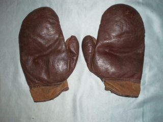 Vintage English Brown Leather Boxing Gloves.  4 Oz