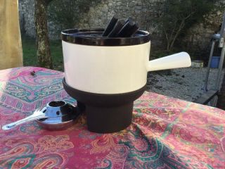 Staub Vintage Fondue Cooking Pot Set White Black Retro Cast Iron Enamel French