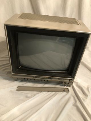 Commodore 64 Model 1701 Display Monitor - Vintage Retro Computer Video