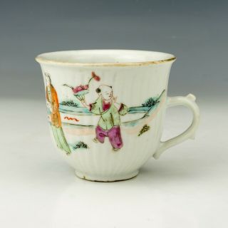 Antique Chinese Porcelain - Hand Painted - Oriental Figure Scene Decorated Cup