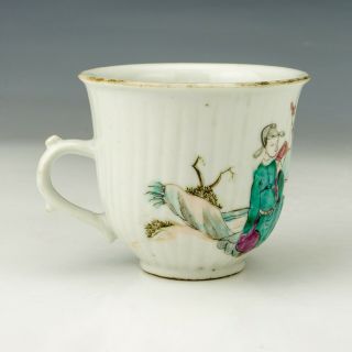 Antique Chinese Porcelain - Hand Painted - Oriental Figure Scene Decorated Cup 3