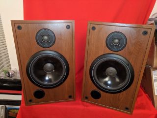 Vintage Speakers Infinity Sm - 82,  8 " 2 - Way 125 Watts Foam