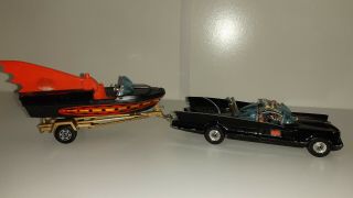 Vintage Corgi Batmobile,  batboat and bat - trailer 2
