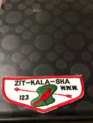 Oa Zit - Kala - Sha Lodge 123 F3a Flap Pn