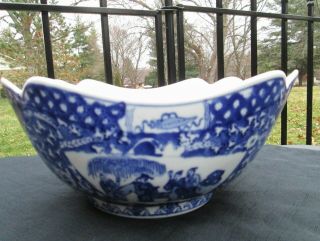 Vtg Large Chinese Blue & White 20th Century Import China Square Porcelain Bowl