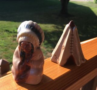 Chippewa Lake Park Ohio Indian Chief Tepee Salt Pepper Shaker Victoria Ceramics