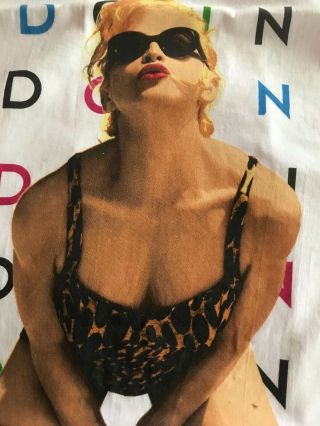 Vintage 90s Madonna 1993 The Girlie Show Tour T - Shirt Xl W/ Winterland T - Tag