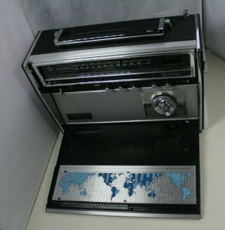 Vintage Sony Crf - 5090 Earth Orbiter Shortwave Am Fm Radio