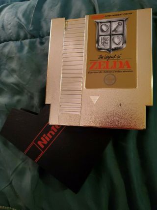 , " Tm ",  Legend Of Zelda.  Nintendo Nes,  1st Vers,  5 - Screw,  Gold,  Vintage.