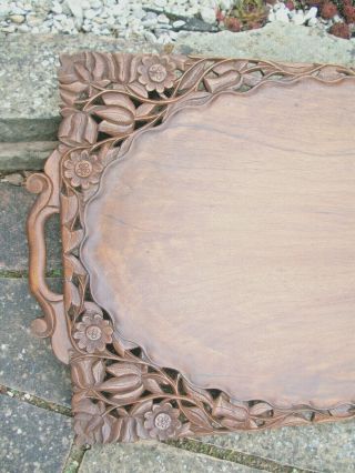 LARGE VINTAGE ANGLO/INDIAN HAND CARVED WOODEN TRAY 2