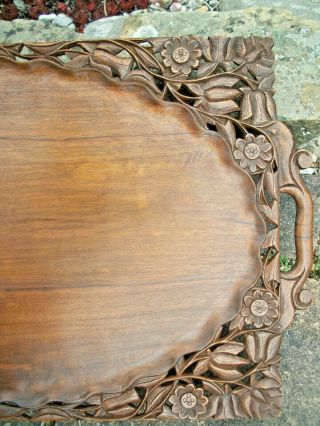 LARGE VINTAGE ANGLO/INDIAN HAND CARVED WOODEN TRAY 3
