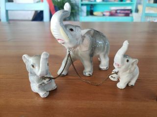 Vintage Ceramic Elephant With Babies On Chain Made In Japan Figurine