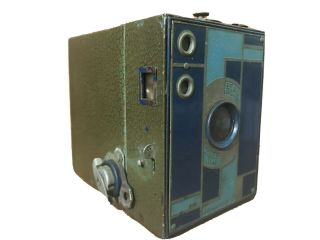 Vintage Kodak 1930 Art Deco No.  2 Beau Brownie Camera Green