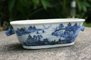 18th C.  Antique Chinese Porcelain Blue White Hand Painted Landscape Picture Pot
