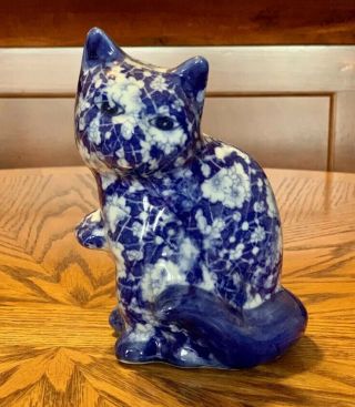 Vintage Cobalt Blue And White Porcelain Calico Cat Figurine / Statue