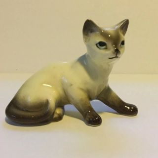 Vintage Seal Point Siamese Cat Porcelain Figurine 4” Brown & Cream Blue Eyes