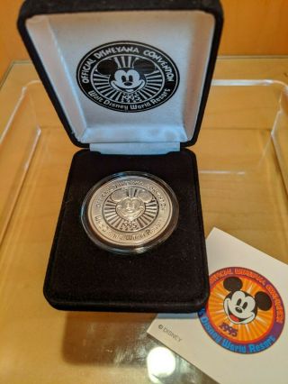 1995 Disneyana Convention 1 Oz.  999 Silver Coin Le 782 Of 1000