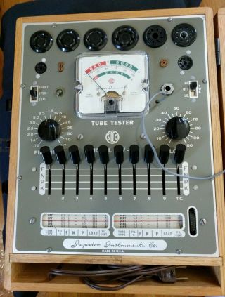Vintage Superior Instruments Tw - 11 Tube Tester With Case Work But As/is