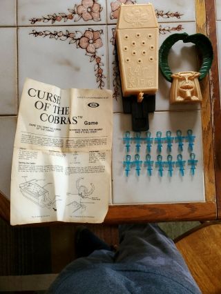 Curse Of The Cobras - Vintage 1982 Ideal Game - Great Complete