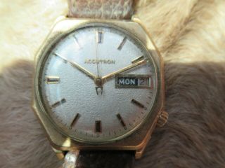 Vintage Bulova Accutron Mens Watch 14k Gold Filled Bezel