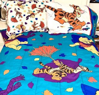 Vtg 90’s Winnie The Pooh Fall Leaves Blustery Day Twin Comforter Set Bed Skirt