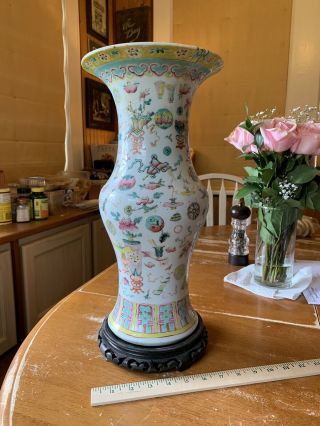 Old Chinese Porcelain Famille Rose Precious Objects Vase 19th Century 2