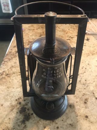 Vtg Dietz Buckeye Dash Lamp Kerosene Lantern With Bulls Eye Lens Globe