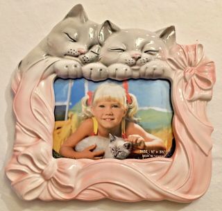 Ceramic Picture Frame Featuring Cats Pink & Gray Holds 5 " X 3.  5 " Picture W/glass