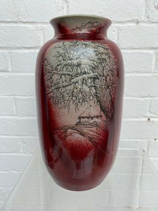A LARGE CHINESE FLAMBE GLAZED PORCELAIN VASE 20TH CENTURY RED WITH SCENE 36cm H 2