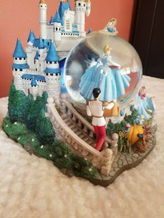 Disneys Cinderella Light Up Musical Snowglobe Large