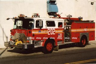 York City Engine 202 1988 Mack Cf Ward 79 Pumper Fire Apparatus Print