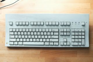 Vintage Apple Macintosh Extended Keyboard M0115 Orange Alps