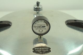 Vintage 16 Quart Pressure Cooker Presto Model 7 - B With Jiggler and Rack 3