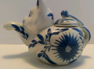 China Blue Fine Porcelain Blue And White Cat Teapot Seymour Mann