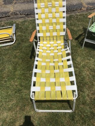 Vintage Adjustable Folding Aluminum Chaise Lounge Lawn Chair Yellow W/ Wood Hand