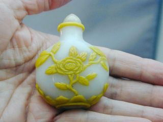 Old Chinese Peking Glass Snuff Bottle White With Yellow Birds