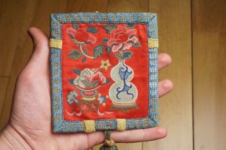 Fine Antique Chinese Qing Dynasty Red Silk Peking Forbidden Stitch Pouch