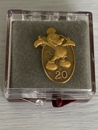 Disney Cast Member Bronze Mickey Mouse 20 Year Service Award Lapel Pin