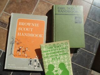 Vintage Girl Scout Handbook 