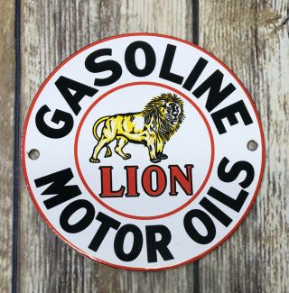 Vintage " Lion Gasoline & Motor Oils " 6 " Porcelain Metal Gilmore,  Gas & Oil Sign