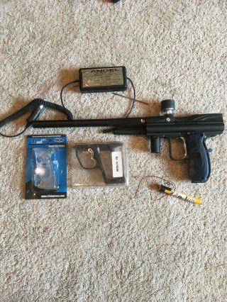 Wdp Angel Ir3 Vintage Paintball Marker With Charger.  (not)